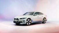2022-BMW-i4-EV-8