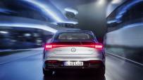 2022-Mercedes-Benz-EQS-1