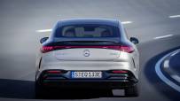 2022-Mercedes-Benz-EQS-12