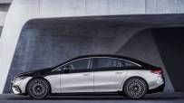 2022-Mercedes-Benz-EQS-31