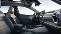 2022-Citroen-C5X-06a
