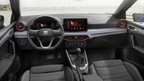 2021-SEAT-Arona-FR-Saphire-Blue-3