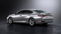2022-Lexus-ES-10