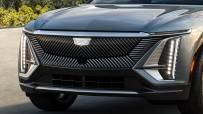 2022-Cadillac-Lyriq-2-1
