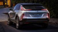 2022-Cadillac-Lyriq-4