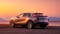 2023-Cadillac-LYRIQ-305