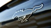 2021-Mustang-Mach-E-GT-05