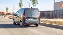 29-2021---New-Renault-Express-Van---Tests-drive