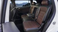 2022-Volkswagen-Tiguan-LWB-15