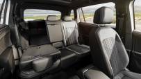 2022-Volkswagen-Tiguan-LWB-39