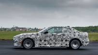 P90420629_highRes_the-all-new-bmw-2-se