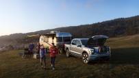 2022-Ford-F-150-Lightning-07
