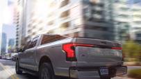 2022-Ford-F-150-Lightning-09