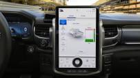 2022-Ford-F-150-Lightning-16