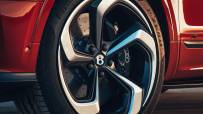 2022-Bentley-Bentayga-S-13