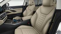 P90422901_highRes_bmw-i4-interieur