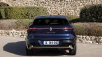 All-New-Renault-MEGANE-E-TECH-Electric---Iconic-Version---Midnight-Blue---Drive-tests-(5)