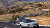 All-New-Renault-MEGANE-E-TECH-Electric---Iconic-Version---Rafale-Grey---Drive-tests-(2)