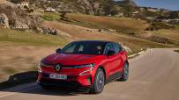 Nouvelle-Renault-MEGANE-E-TECH-Electric---Version-Techno---Rouge-Flamme---Essais-presse-(3)