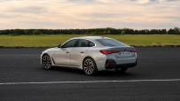 P90424607_highRes_the-all-new-bmw-430i