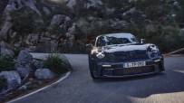 2022-Porsche-911-GT3-Touring-07