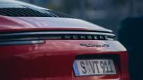 2022-Porsche-911-GTS-24