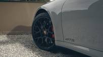 2022-Porsche-911-GTS-4