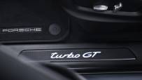 2022-Porsche-Cayenne-Turbo-GT-15