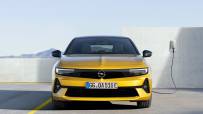 2022-Opel-Astra-2