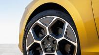 2022-Opel-Astra-9
