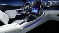 2023-Mercedes-AMG-SL-3