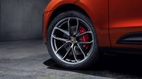 2022-Porsche-Macan-Facelift-16