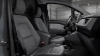 2022-Nissan-Townstar-petrol-van-dynamic-21