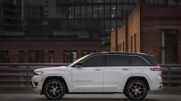 2022-Jeep-Grand-Cherokee-70