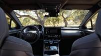 toy-bz4x-2021-prelaunch-hub-brand-img-kv-interior-dash-2