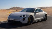 Porsche-Taycan_GTS-2022-1600-07