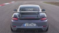 2022-Porsche-718-Cayman-GT4-RS-2-1