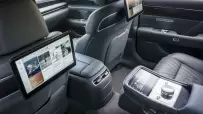 genesis_g90_43