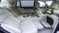 genesis_g90_long_wheelbase_38