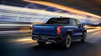 2024-Chevrolet-Silverado-EV-12