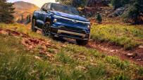 2024-Chevrolet-Silverado-EV-24