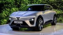 VinFast-VF7-At-CES-2022-4