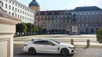 P90448628_highRes_bmw-m8-competition-g