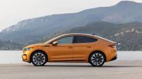74_ENYAQ_COUPE_iV_Phoenix_Orange