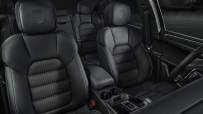 2023-Porsche-Macan-T-2