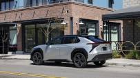 2023-Toyota-bZ4X-210