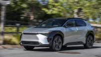 2023-Toyota-bZ4X-220