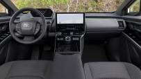 2023-Toyota-bZ4X-300