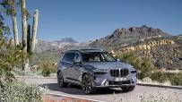 2023-BMW-X7-15