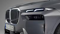 2023-BMW-X7-24